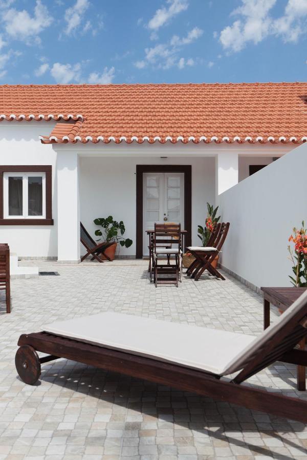 Willa Azenhas Do Mar Roadside House Colares Zewnętrze zdjęcie